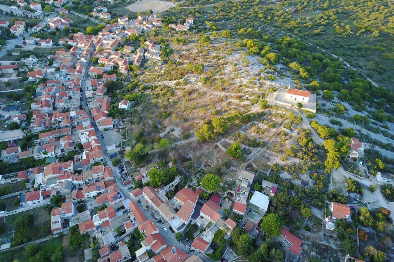 Apartmani V&V - New Apartments Murter Bagian luar foto